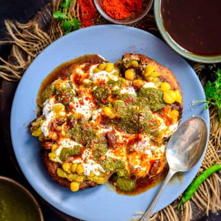 ALOO TIKKI CHAAT